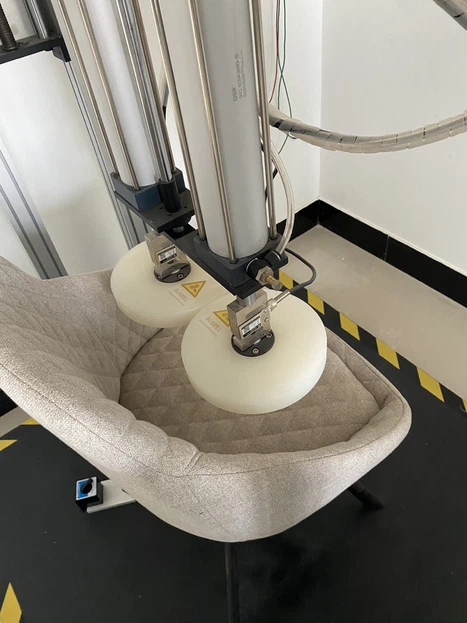 Leeway Company Chair Quality Inspection3 Leeway Company Chair Quality Inspection3